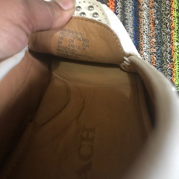 New coach loafers-size 6 -medium - Picture 8 of 9